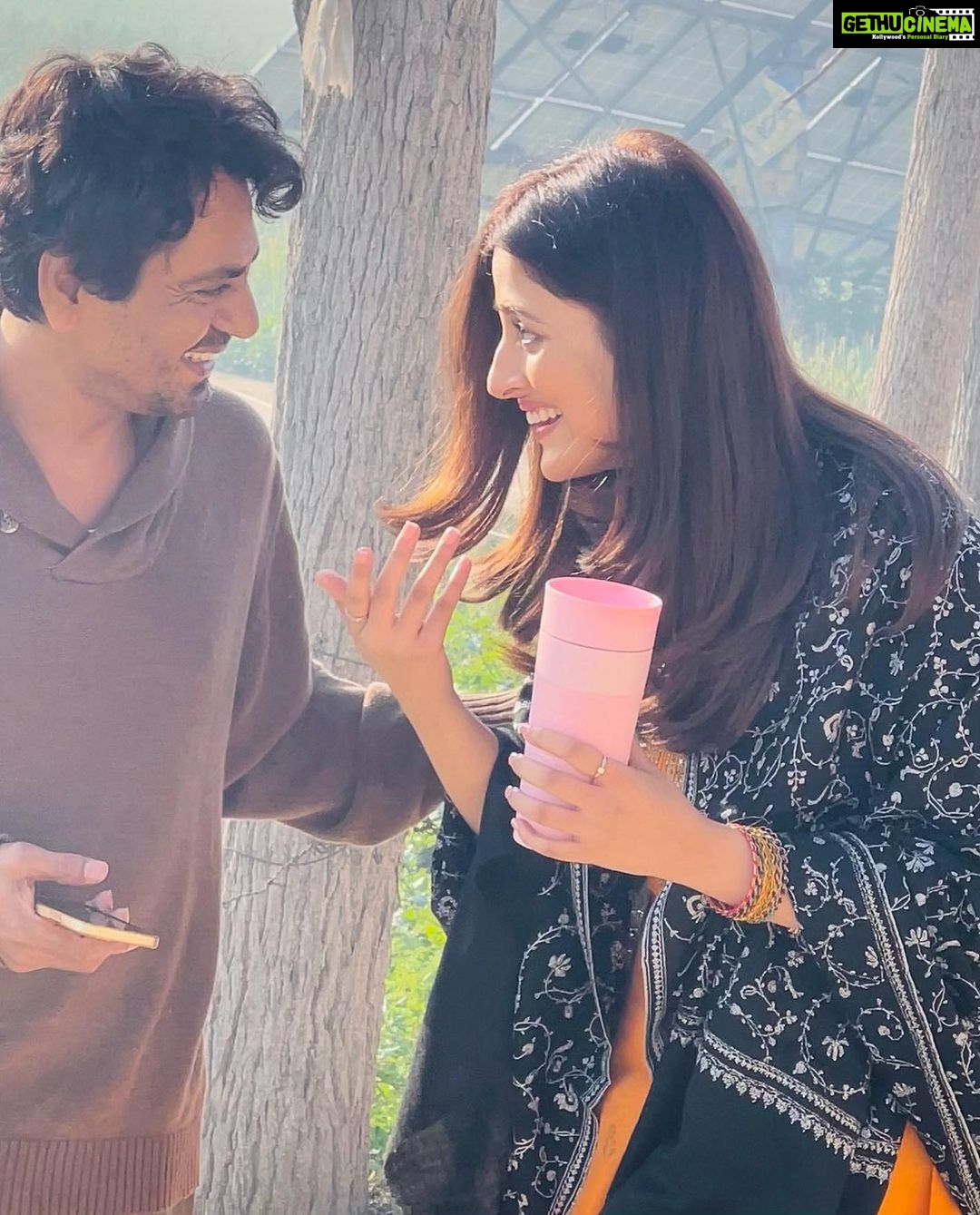 Nupur Sanon Instagram - #Love #Laugh #Light #Vibes & #Promise @nawazuddin._siddiqui 💛