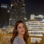 Nupur Sanon Instagram - Twinkling🌟 …. Both … my eyes and what’s in front of my eyes 🤩❤️ Burj Khalifa By Emaar