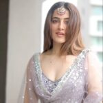 Nupur Sanon Instagram - Kya aata hai unko tumhe chup karaana? 🥲💔 #filhaal2reels #filhallgirl #filhaal2mohabbat 🎥: @malharr79