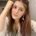 Nupur Sanon Instagram - One thing that I’ve realised in the last 2-3 years is that…to me…achieving my goals and constantly growing is important but more than that,more than money,stature and all the bonuses that come along one’s journey to success…evolving into a good human being holds higher value. I know people say this too often. But no matter what, protect your core. Protect your values and morals. Protect your self-respect and worth. Build yourself into a beautiful person. Success isn’t permanent. Failure isn’t permanent. For me…the day I stop evolving as a human, the day I stop growing into a better person…the day I stop working on being kinder and empathetic…that’s the day I’ll be disappointed in myself. 🌼🌼🤍💛🤍💛