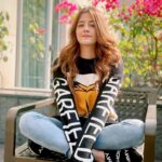 Nupur Sanon Instagram - Cute BUT Grumpy BUT Cute 🍩🌝