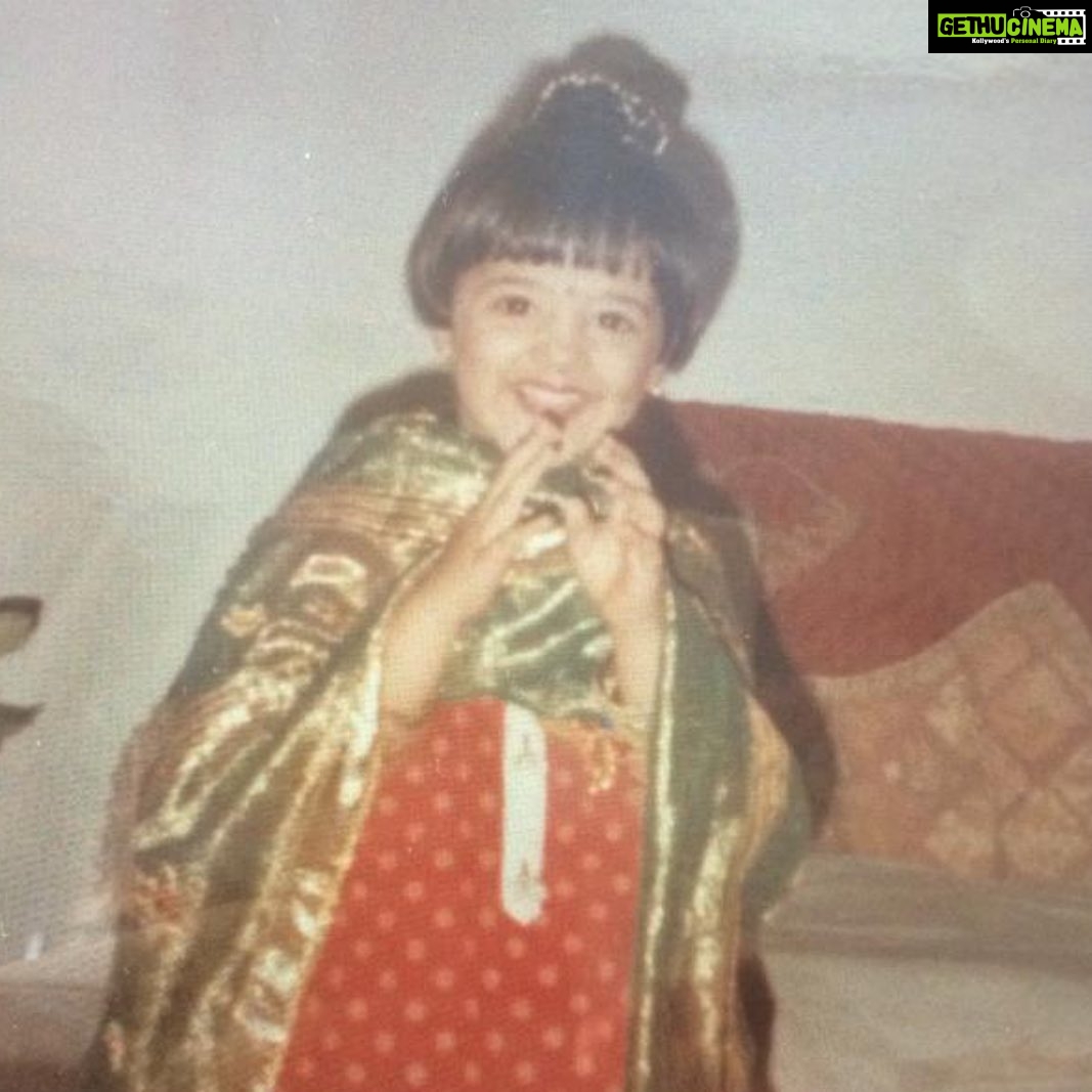 Nupur Sanon Instagram - That’s me all dolled up in a Punjabi salwar suit to celebrate lohri at playschool !! 👧🏻 HAPPY LOHRI ☺️♥️