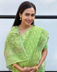 Nusraat Faria Instagram - Our movie, @mujibthefilm, directed by #shyambenegal, got censor certificates.

#sheikhhasina #15august