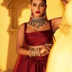 Nusraat Faria Instagram - Judge me when you become perfect.... Before that Na na na...😉