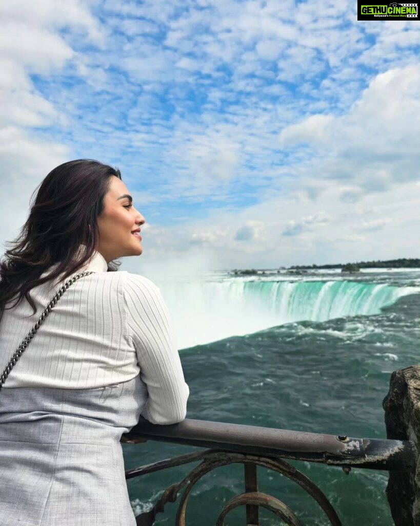 Nusraat Faria Instagram - Wanna keep this on my timeline.. Niagara Falls Toronto