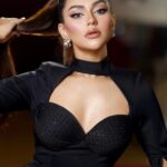 Nusraat Faria Instagram - I deserve the world..so ima give it to myself.. Outfit : @meherofficials by @samina_sara.official Makeover @zahidkhanbridalmakeover