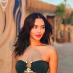 Nusraat Faria Instagram - hottest problem 🙈 I meant summer ☀️