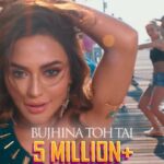 Nusraat Faria Instagram – It’s officially the #summeranthem of the year! #BujhinaTohTai has crossed 5 million+ views on YouTube! 🔥⚡💥

Watch the full video song on #SVFMusic: Link in bio.

@nusraat_faria @mumzystranger @babbachi @djlyanmusic #SVFMusicSingle