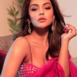 Nusraat Faria Instagram - Sorry for your loss 🙈 Wearing @festivibe.official Jewellery @drkashfiaaamina