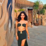 Nusraat Faria Instagram - hottest problem 🙈 I meant summer ☀️