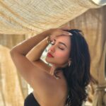 Nusraat Faria Instagram - Let’s do some “we shouldn’t be doing this” kind of things... Alacatı