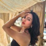 Nusraat Faria Instagram - Let’s do some “we shouldn’t be doing this” kind of things... Alacatı