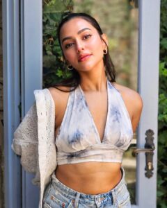 Nusraat Faria Instagram - All the rumors are true...