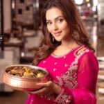 Nusraat Faria Instagram - We think we're in love. With FOOD 😂 Wearing @festivibe.official