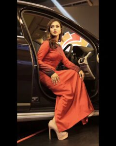 Nusraat Faria Instagram - The last picture is my state of mind
.
.
Wearing @festivibe.official