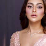 Nusraat Faria Instagram - That lucky girl♥️ Wearing @drnabilanabi @nabila.boutiques for @mujibthefilm Premier.. Makeover @zahidkhanbridalmakeover Captured @mh_bipu