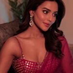 Nusraat Faria Instagram - Sorry for your loss 🙈 Wearing @festivibe.official Jewellery @drkashfiaaamina