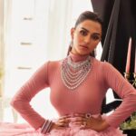 Nusraat Faria Instagram - Focus on me... not the caption 😉 @jarwahouse Mumbai, Maharashtra