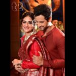 Nusrat Jahan Instagram - Nussrat Jahan and Yash Dasguptaa dress up in a splash of cheerful colours this Durga Puja, for t2 @nusratchirps @yashdasgupta @nehagandhibinrajka @sahababusona @ginni_love21 @houseofmasaba @gramofink @jayantireddylabel @bombaim2009 @soumitra_mondal_marg @tajcitycentrenewtown @therohanarora #DurgaPuja #celebs #cutecouple #festivefashion
