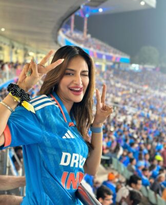 10 Stunning Instagram Photos of Nusrat Jahan