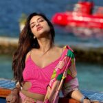 Nusrat Jahan Instagram - I’m Thinking in colours 🩵 💚 🩷 💜 💙 💛