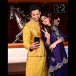 Nusrat Jahan Instagram - Nussrat Jahan and Yash Dasguptaa dress up in a splash of cheerful colours this Durga Puja, for t2 @nusratchirps @yashdasgupta @nehagandhibinrajka @sahababusona @ginni_love21 @houseofmasaba @gramofink @jayantireddylabel @bombaim2009 @soumitra_mondal_marg @tajcitycentrenewtown @therohanarora #DurgaPuja #celebs #cutecouple #festivefashion