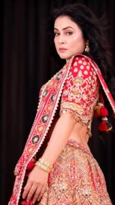 Pakhi Hegde Instagram - Does that go well? 
I have done this before.. do u remember which song was it on? 

.
.
.

.
.
.
What’s ur song for this look ? 
If I like I’m sure to tag u too

Styling : @tiara_gal @akansha.27
Outfit : @rajarani_couture
@rajarani_coaching
Jewellery : @shopravyaa @vblitzcommunications
MUA : @_makeupbyayesha_ 
@lavkesh_vishwakarma
@lakkievishwakarmachoreographer
@llvideolab 

#trend #coz #its #trending #pakkhi #pakkhihegde #pakhi #pakhihegde #instagram #instagood #viralvideos #viralreels #neetimohan