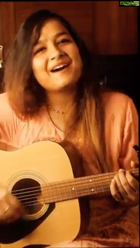 Pakhi Hegde Instagram - So soothing 🎵 🎶 🎼 #happy