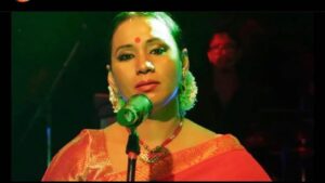 Pakhi Hegde Instagram - Happiest birthday 🎂 my best singer Hamesha screen pe bhale chehra mera dikha n dulara gaya ho, lekin mere chehre ki piche ki awaz hamesha aap rahe ho🙌😘 m lucky  to have u as my voice 
U r the best 🙌😍 lots of love to u n god bless u! 
Jaroor bataiyega aap sabhi log, 
 aur kaunse gaane mere picture ke jo kalpana jee ne gaaye hai aur aapke pasandida hai 🥰  @kalpnapatowary