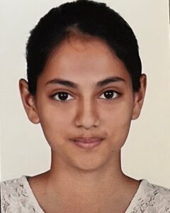 Pakhi Hegde Instagram - Happiest birthday my baby 😘🥹 
Love u to the moon n back🤩 , 
I still can’t believe, that u have grown so big 
Ps:Dnt miss the last pic🤩
By each passing day, I feel so proud the way u have evolved as a beautiful human🤩
I feel for us all, 
 while we r all working, it’s important to grow, be successful, but at the same time,  those small moments that we get to share with each other, our loved ones , we shouldn’t miss the essence n beauty of that while we r in the race of this competitive world ! 
I know I wasn’t so lucky to give u the whole time I wished,  as I was working but it’s u who has never made me feel that,
U ❤️ always understood me, and stood by me unconditionally! I’m so  lucky to have u in my life 😘 I’m blessed that god gave me u Khushi😘🤩 
love uuuuuu😘so so much! 
U r the little angle in our house! 
OUR BARBIE🥰
Hey barbie !!!
Or 
May I call u our 
#kendalljenner 🤩 #love #you #burthdaygirl🎈❤️✨