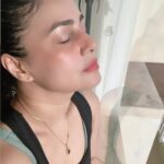 Pakhi Hegde Instagram - This is how I start my day n then m good to go for the rest of the day🙌 Aap bataye, how do u start the day? P.S. kindly note I have been off workout bcoz of shoulder n knee injury ☺️🥹 So this is post that I have been getting back 🙌☺️ If the same way, share me the video, tag me 🙌 Have a good day 👯‍♀️🤩 #passion #gymmotivation #workoholic #gymlife #gymgirl #pakkhi #pakkhihegde #pakhi #pakhihegde #love #goals #woman #style Video : @s_malik_fit Thanku 🙌 Fitness coach : @s_malik_fit