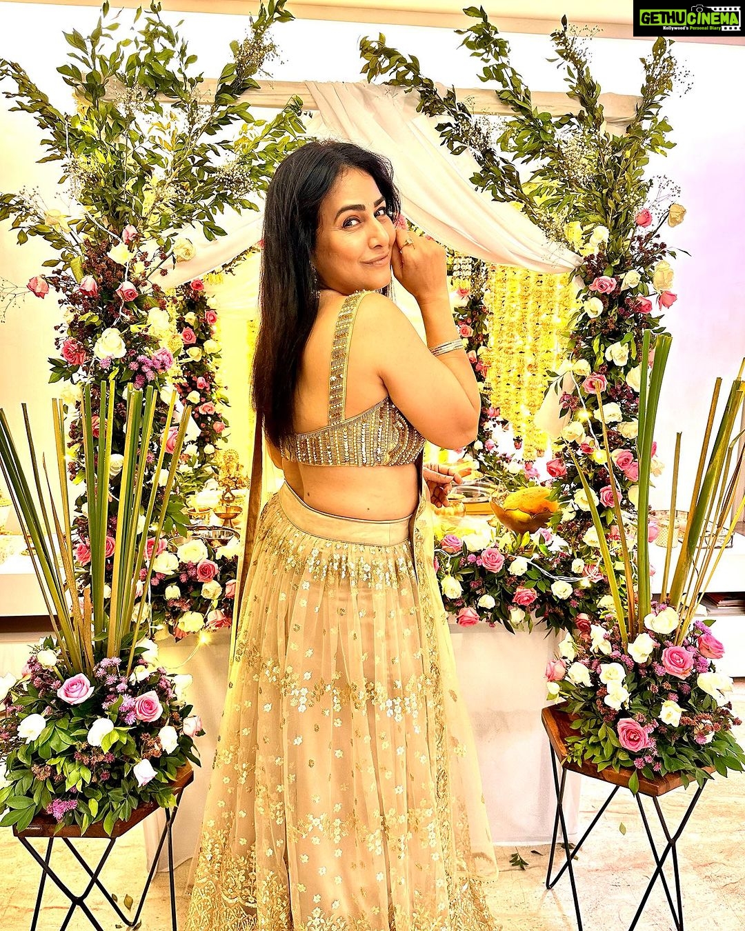 Pakhi Hegde Instagram - Dil jhoom jhoom jaaye 🫅 . . . Had this princess feel with this beautiful outfit 🤩 Doesn’t this song suit well to it? Styling : @tiara_gal @akansha.27 Outfit : @anishashettyofficial . . . #pakkhi #pakkhihegde #pakhi #pakhihegde #fyp #trendingsongs #trendingnow #trend