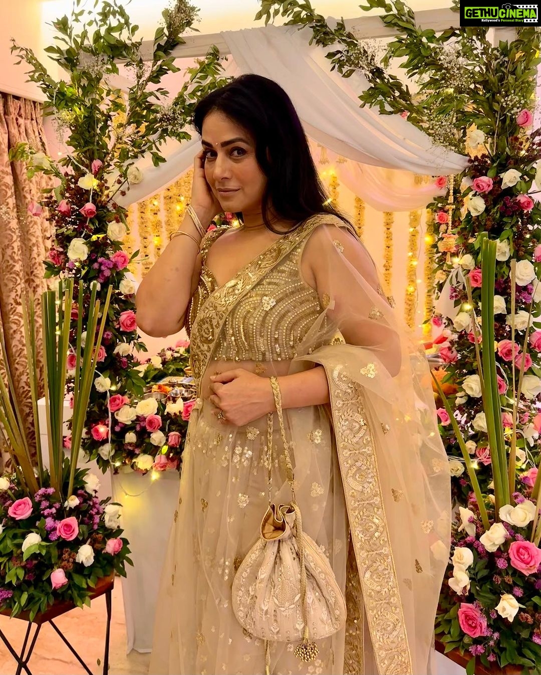 Pakhi Hegde Instagram - Dil jhoom jhoom jaaye 🫅 . . . Had this princess feel with this beautiful outfit 🤩 Doesn’t this song suit well to it? Styling : @tiara_gal @akansha.27 Outfit : @anishashettyofficial . . . #pakkhi #pakkhihegde #pakhi #pakhihegde #fyp #trendingsongs #trendingnow #trend