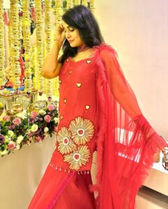 Pakhi Hegde Instagram - ❤️

This beautiful colour I just loved this Ganpati…😍
.
.
.
#festivewear #pakkhi #pakkhihegde #pakhi #pakhihegde 

Styled by : @tiara_gal @akansha.27 
Assisted by : @stylebypriyankaa
Outfit - @arpitasulakshana
@stylebyriyajn