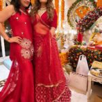 Pakhi Hegde Instagram - Beautiful darshan❤️🥰 @haanaahh_aakbar #gapatibappamorya Thanku for having me over 😘❤️ Styled by : @tiara_gal @akansha.27 Assisted by : @stylebypriyankaa Outfit - @arpitasulakshana @stylebyriyajn