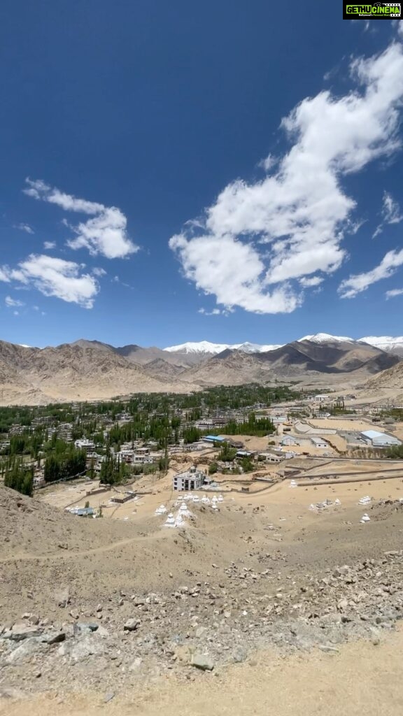 Palak Sindhwani Instagram - That’s how we landed in Ladakh. ✨🤍💫 #serenity . . . . . #ladakh #transitionreels #transition #traveltransition #instareels #trendingreels #reelsindia #indigo #ladakhtourism #travelindia #indiatravelgram Leh Ladakh - The Land of High Passes