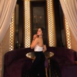 Palak Sindhwani Instagram - A vlog but in pictures..😌🤍📸 Thank you @bayroutedining @rainmakerconsults for hosting us with so much love! ✨ . . #postoftheday #goodvibes #goodfood #dining #instadaily #instamood #ootd #fyp #palaksindhwani
