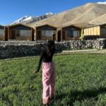 Palak Sindhwani Instagram - A magical Day in Pangong, Got some time to sit, Self reflect, read and write, spend time in nature, enjoy the silence and my own company. 🦋 So many things to do, Places to explore, Skills to learn, So much to give, so much to discover, Can’t wait for this journey we call life to unfold in the most beautiful way! ✨ . . #newpost #postoftheday #travel #ladakh #travelgram #explore #fyp #nature #mountains #peace