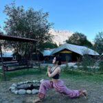 Palak Sindhwani Instagram - Mountains, Fresh air, Greenery, Sand and Inner Peace..🤍✨ #internationalyogaday 🧘‍♀️ Nubra Valley