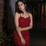 Palak Sindhwani Instagram - worth the wait..♥️✨ . . Location - @stayscapeofficial Outfit - @luluandskyofficial HMU - @shine_and_shadow_ Clicked by - @the_pixeleyes . . #birthday #ootd #ootdfashion #birthdayeve #goodvibes #reddress #explore #palaksindhwani
