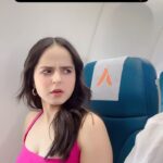 Palak Sindhwani Instagram - Haha, Relatable?! 😴😂 . . #funnyreels #travel #trending #comedy #earlyflight #fyp #palaksindhwani