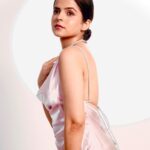 Palak Sindhwani Instagram - On Cloud Nine..☁️✨ . . Clicked by - @ketangadkar HMU - @nidhikrishnamuurthy . . #postoftheday #instamood #ootd #ootdfashion #instagood #love #goodvibes #fyp #palaksindhwani