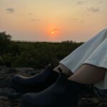 Palak Sindhwani Instagram - A Day at the Beach! 🧜‍♀️🌊🌅 Lately, Taking one day at a time, relaxing more, worrying less, living in the present, Spending more time with myself, Taking breaks in between work, from skincare to cooking to dancing like a crazy maniac, Doing anything and everything which makes my soul happy and I must tell you it feels good to be back home to myself! 🌸 . . Wearing - @urbanic_in Boots - @hm . . #sunset #beach #beachday #goodvibes #happyday #fyp #instamood #palaksindhwani