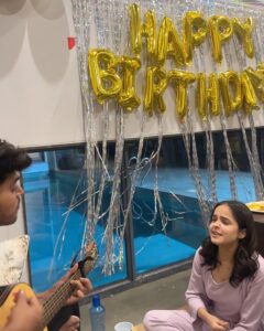 Palak Sindhwani Instagram - Grateful for these moments! 🦋
Thank you @stayscapeofficial for hosting us on my birthday and making us experience the amazing property, hospitality, food and above all, so much love and warmth! 😇♥️
.
.
#birthday #photodump #thankful #palaksindhwani