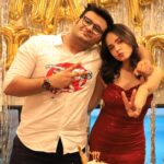Palak Sindhwani Instagram - A night filled with love, laughter and fun! 🧚🏻‍♀️🥳 Thank you to each one of you for being there in your own beautiful way, Loved every single edit you guys made for me, the decoration my friends did, your precious time and energy, I appreciate all your efforts, Thank you so much, You all made my day so special!❤️✨😘 . . Location Courtesy - @stayscapeofficial PC - @the_pixeleyes Cake - @lucibellos_caffe HMU - @shine_and_shadow_ . . #birthdaypost #instamood #birthday #birthdaygirl #birthdaywishes #birthdaycake #explore #palaksindhwani