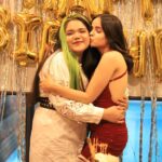 Palak Sindhwani Instagram - A night filled with love, laughter and fun! 🧚🏻‍♀️🥳 Thank you to each one of you for being there in your own beautiful way, Loved every single edit you guys made for me, the decoration my friends did, your precious time and energy, I appreciate all your efforts, Thank you so much, You all made my day so special!❤️✨😘 . . Location Courtesy - @stayscapeofficial PC - @the_pixeleyes Cake - @lucibellos_caffe HMU - @shine_and_shadow_ . . #birthdaypost #instamood #birthday #birthdaygirl #birthdaywishes #birthdaycake #explore #palaksindhwani
