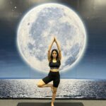 Palak Sindhwani Instagram - Picking up a fitness routine can be a challenge… but it doesn’t have to be when you have @cultfitofficial by your side. 😇 From dance fitness to hatha yoga to Burn to all different sorts of workout, They’ve covered it all! 💪 All you have to do is download @cultfitofficial app, Get yourself registered and start your fitness journey at the nearest cult fit centre or at your home too. They’ve recently opened a huge Cult fit centre in OIC, Lower Parel, Do visit if you get a chance! 😍 . . #cultfitness #fitnessmotivation #fitness #instamood #instafitness #explore #fyp #positivevibes #palaksindhwani