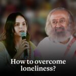 Palak Sindhwani Instagram - “The only people who don’t feel lonely are the ones who are connected with the being, with the self. One who is established in the Self feels no loneliness.” - Gurudev Sri Sri Ravi Shankar Thank you Gurudev for your guidance, I’m going to cherish this moment for life! 💕✨ Gurudev’s precious words will help you to get rid of the fear of being alone and change your perspective towards loneliness, yourself, others and life. 🕉️😇 . . #gurudev #artofliving #palaksindhwani #reeloftheday #grateful #bestday #fyp #fearofloneliness #loneliness #heartbreaks #meditation #blessed