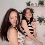 Palak Sindhwani Instagram - Happy Sunday Instafam! ❤️ So one fine day, Navika was just crooning this song, and I was like let’s make a dance reel on this and will post, Then for a second, we were like BUT it’s not a trend, Arey so what, let’s do our own steps and put it! Here, I’m sharing this with you because lately we all have been following things which are trending on Instagram, but this is not what Instagram is about, right?! It’s a platform where we should be showcasing our skills, what we like, Our personalities, what we are in real and not pretending to be someone else, I know at times, it’s imp and fun to follow a few trends and there’s no harm in that but in that race, Don’t you forget to put out what you want to put, Create what you want and Don’t forget to enjoy the process, because that matters the most! 💫 . . #reeloftheday #dancereels #notatrend #explorepage #reelitfeelit #bollywood #palaksindhwani