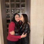 Palak Sindhwani Instagram - **Special Post** These pictures can’t do justice to what I felt when I visited my mama’s place (maternal uncle) after 5 years, So many beautiful memories came rushing back! ❤️ From Daydreaming about Mumbai and films with @aarushi_batra27 to finally being here and to be able to pursue my dreams, It’s been a beautiful journey and I’m so grateful for every single phase till now. 🥹✨ I’ve immense love for them and the same for you..Thank you for being my extended family, Love you all! ♾️ PS - New Vlog is out on my YouTube Channel, Watch it to know more about my visit! 🦋 . . #postoftheday #familytime #love #siblings #engagement #trip #instamood #fyp #explore #palaksindhwani #blessed